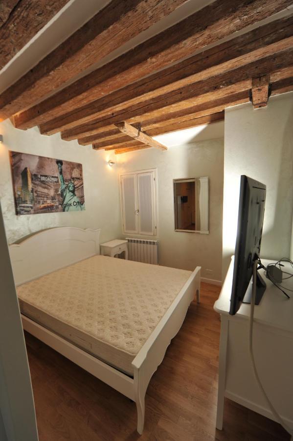Calle De La Comare Venice Exterior photo