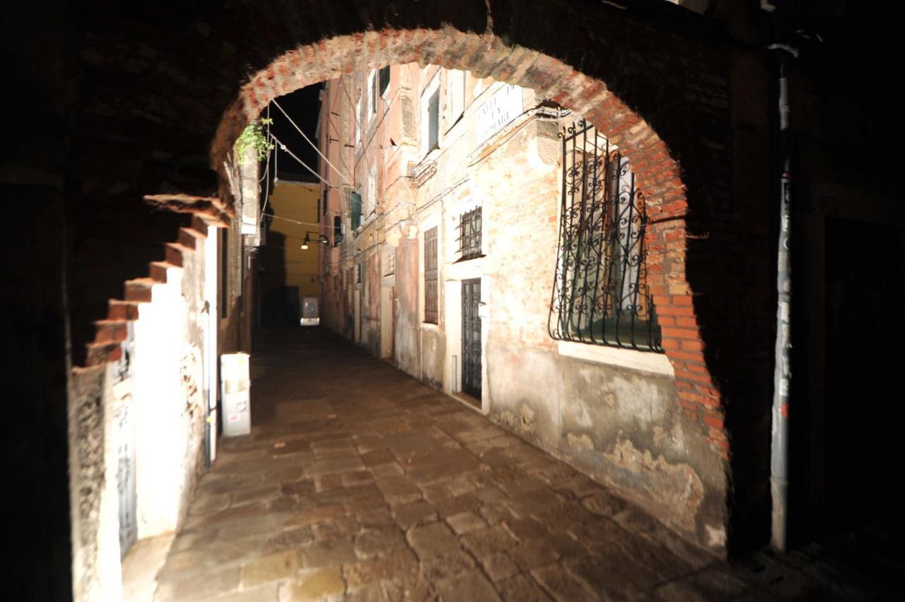 Calle De La Comare Venice Exterior photo